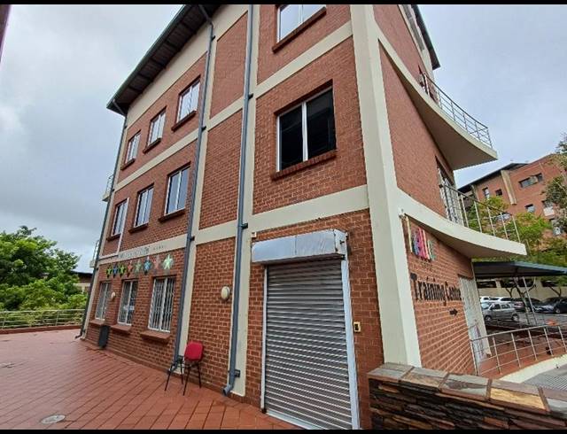 BUSINESS PROPERTY TO RENT IN ZWARTKOP